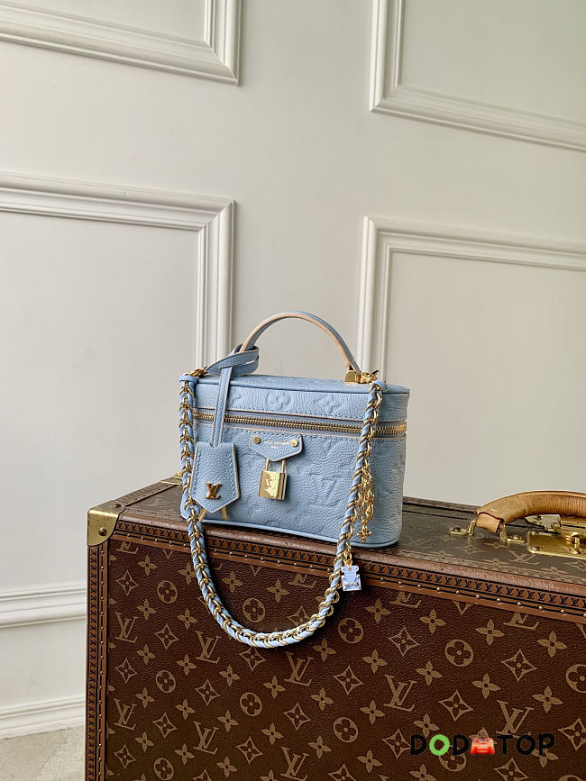 Louis Vuitton Vanity Chain Pouch blue size 19 x 11.5 x 6.5cm - 1