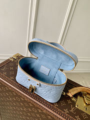 Louis Vuitton Vanity Chain Pouch blue size 19 x 11.5 x 6.5cm - 2