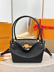 Louis Vuitton M3A221 New Speedpocket bag size 26x19x15cm - 1
