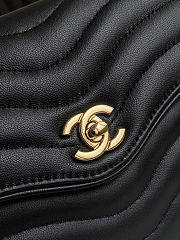 Chanel Flap Bag Patinated Lambskin & Gold Black size 25.5x16x7cm - 2