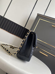 Chanel Flap Bag Patinated Lambskin & Gold Black size 25.5x16x7cm - 3