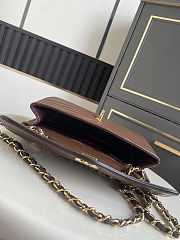 Chanel Flap Bag Patinated Lambskin & Gold dark brown size 25.5x16x7cm - 3