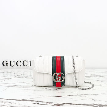 Gucci Jetset GG Marmont white shoulder bag size 20cm 