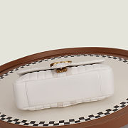 Gucci Jetset GG Marmont medium shoulder white bag size 26x15x7cm - 01 - 5