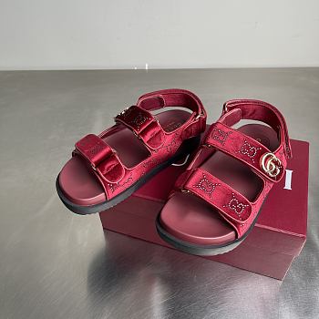 Gucci Women's Double G Sandals -01