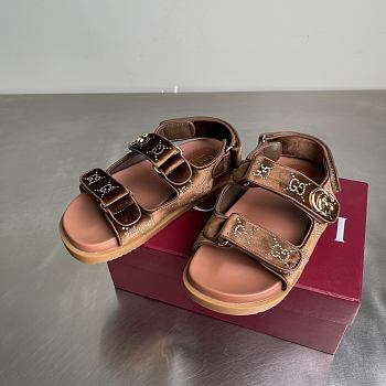 Gucci Women's Double G Sandals -02