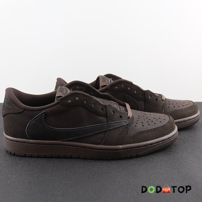 Jordan 1 Retro Low OG SP Travis Scott Velvet Brown - 1