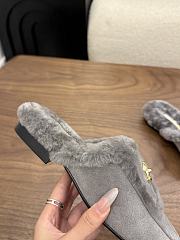 Chanel velvet slippers gray  - 5