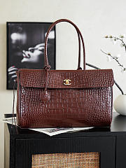 Chanel maxi brown bag size 22x38x16cm - 1