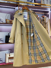 Burberry long Check collar Castleford trench coat - 5