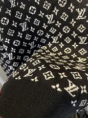 LV Sweater black - 4